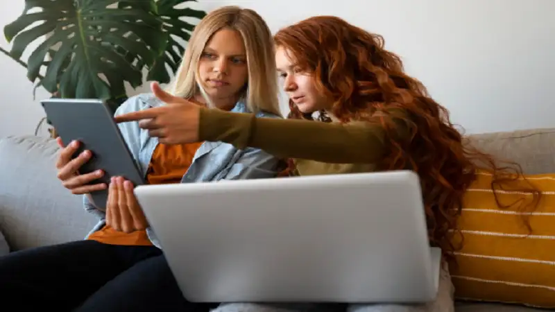 Digital Trust: Why Some Online Experiences Feel Safe and Others Don’t